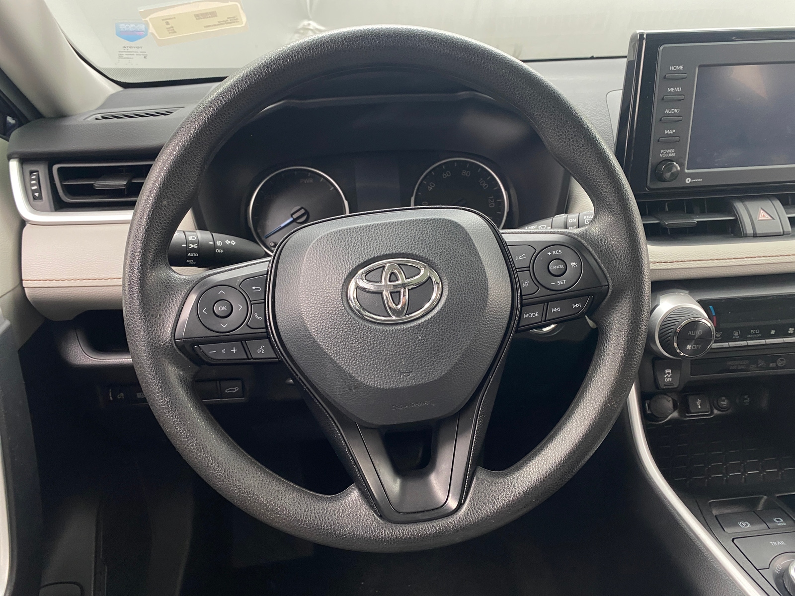 Thumbnail: 2021 Toyota RAV4 - 5
