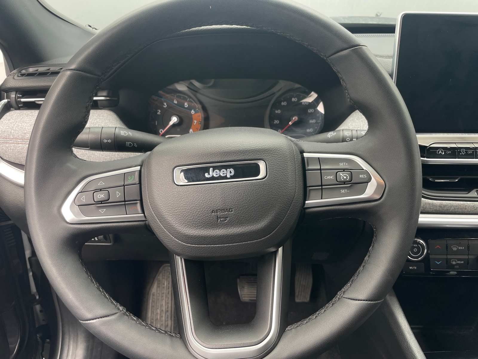 Thumbnail: 2024 Jeep Compass - 4