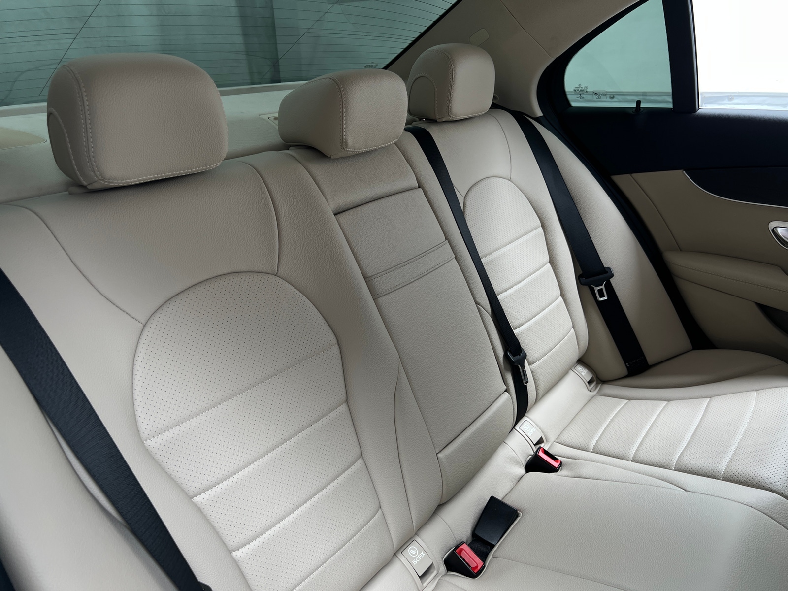 Thumbnail: 2016 Mercedes-Benz C-Class - 5