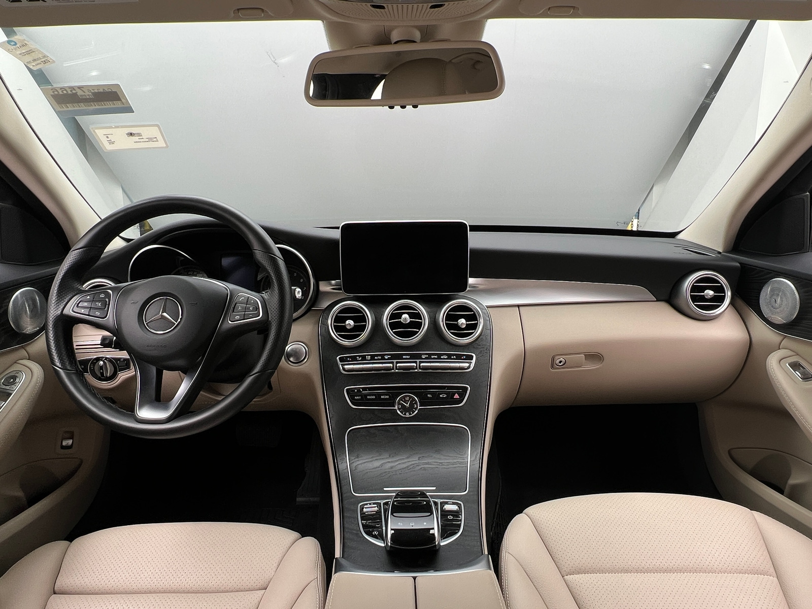 Thumbnail: 2016 Mercedes-Benz C-Class - 2