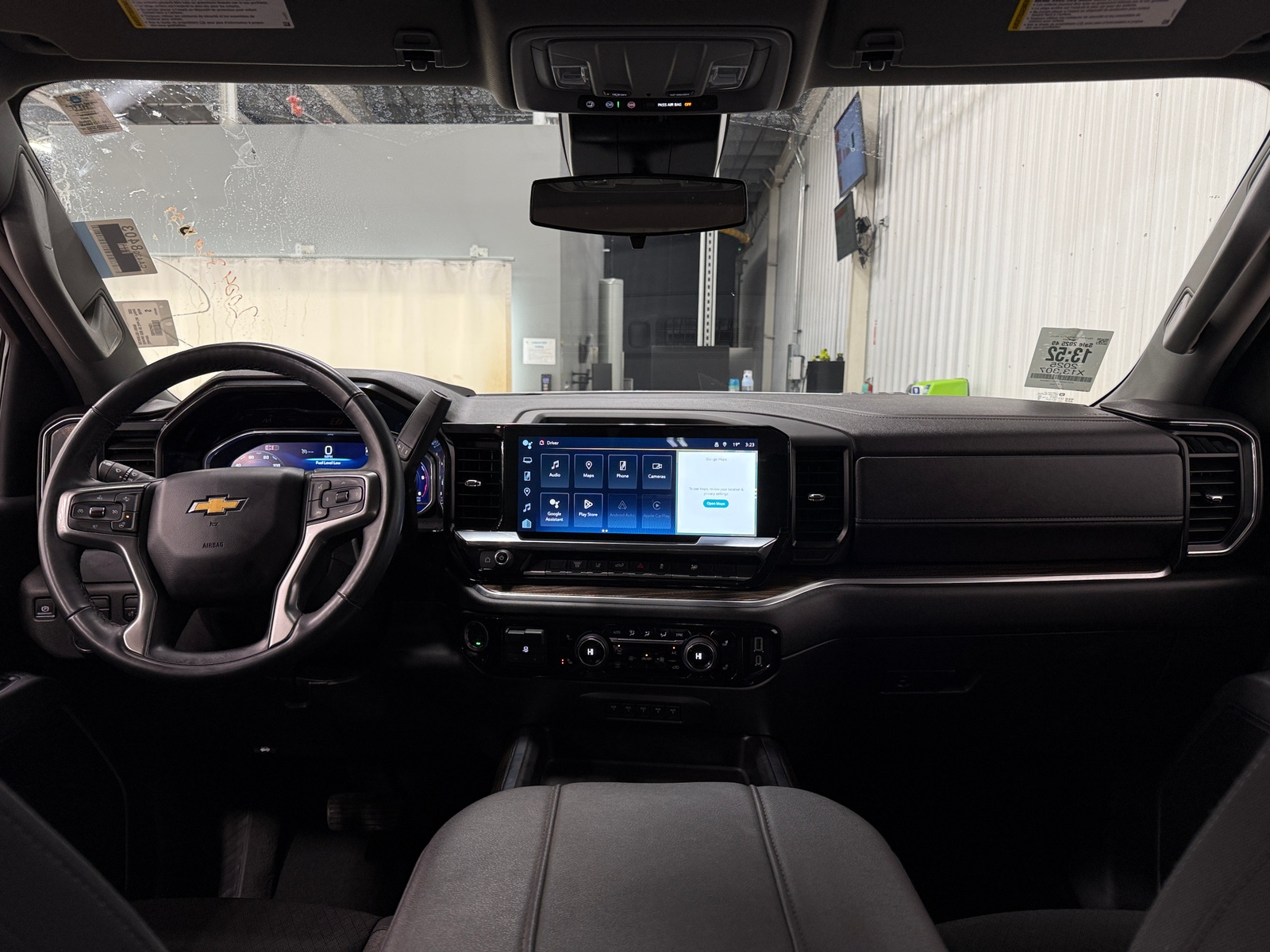 Thumbnail: 2025 Chevrolet Silverado 2500 - 3