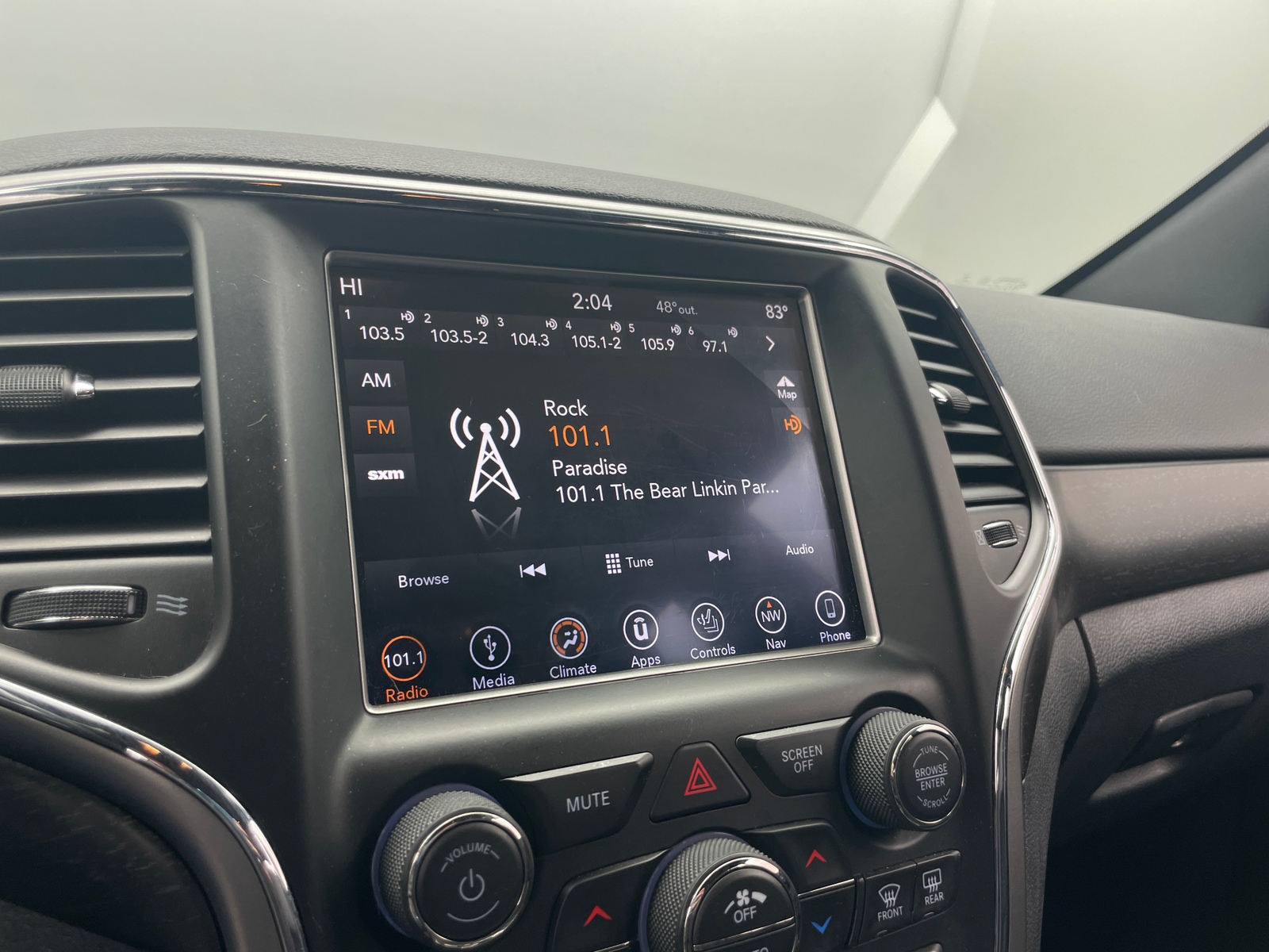 Thumbnail: 2018 Jeep Grand Cherokee - 4