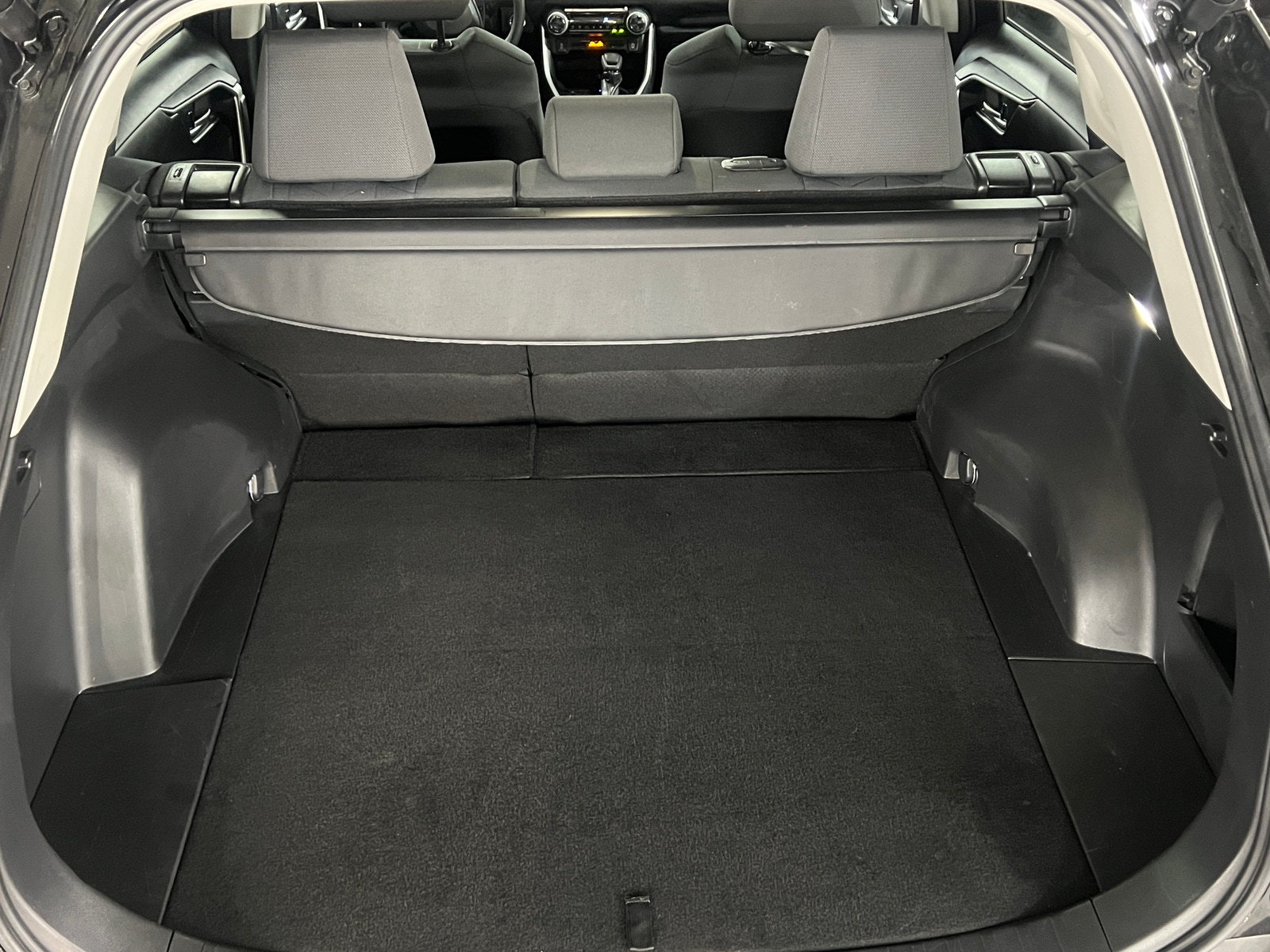 Thumbnail: 2025 Toyota RAV4 - 7