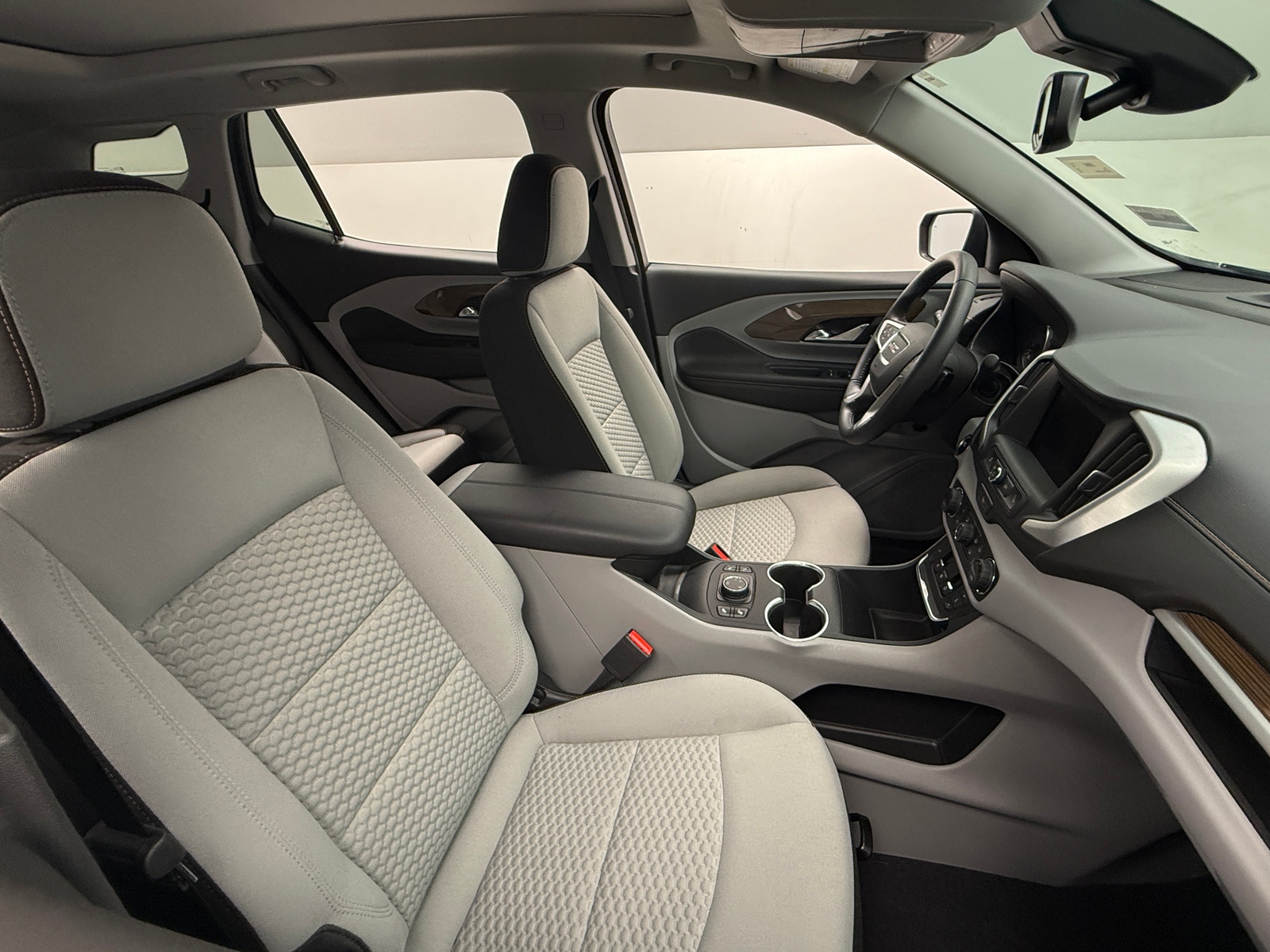 Thumbnail: 2020 GMC Terrain - 2