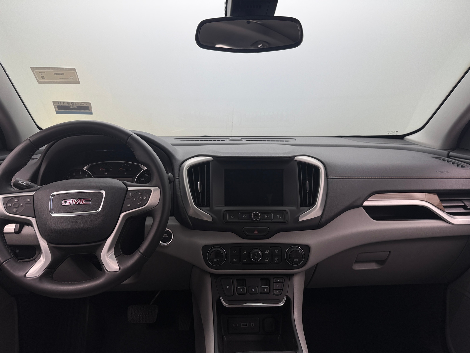 Thumbnail: 2020 GMC Terrain - 3