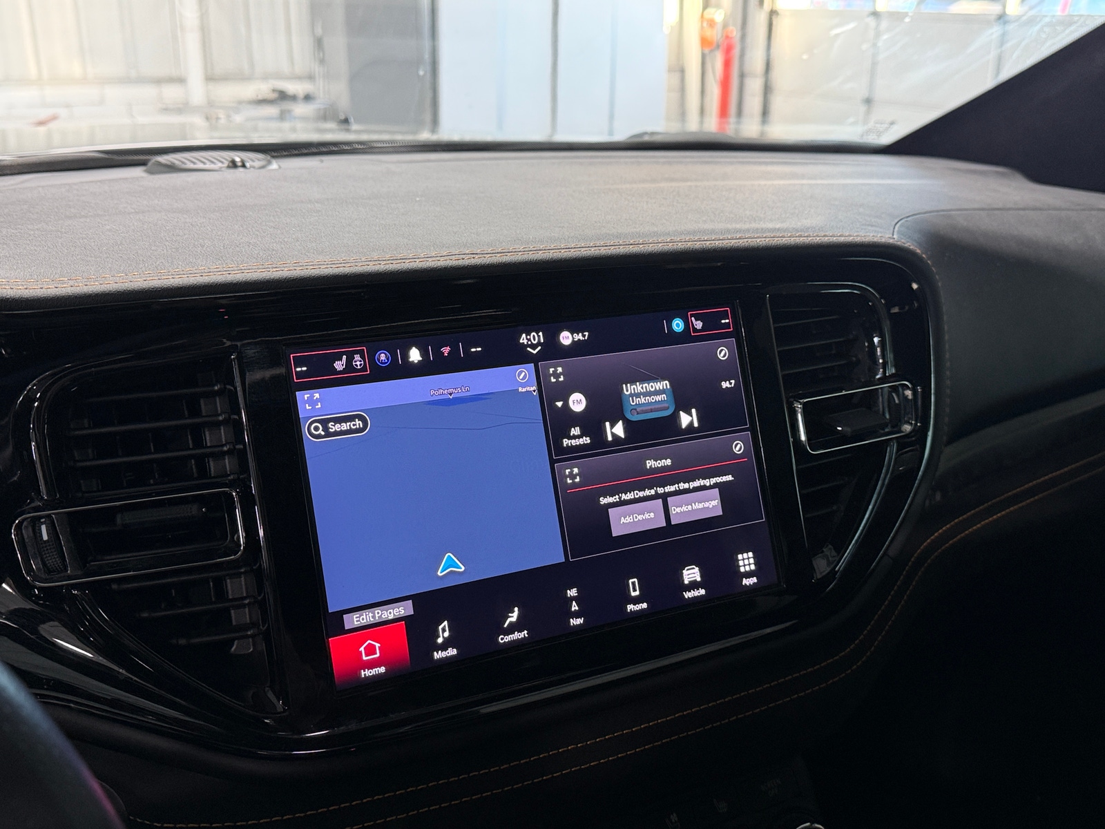 Thumbnail: 2023 Dodge Durango - 3