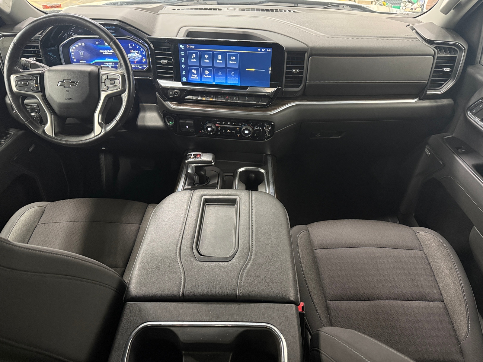 Thumbnail: 2022 Chevrolet Silverado 1500 - 3