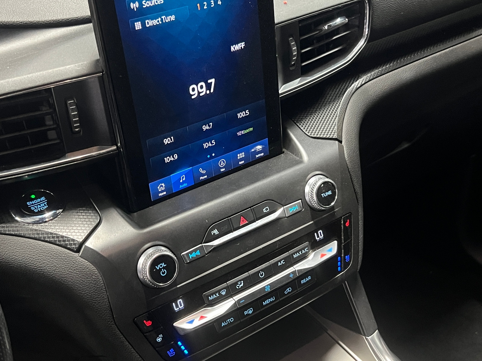 Thumbnail: 2020 Ford Explorer - 3