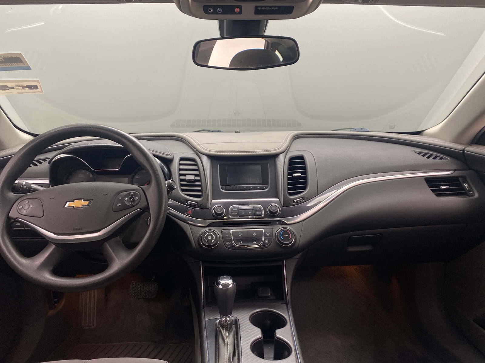 Thumbnail: 2015 Chevrolet Impala - 3