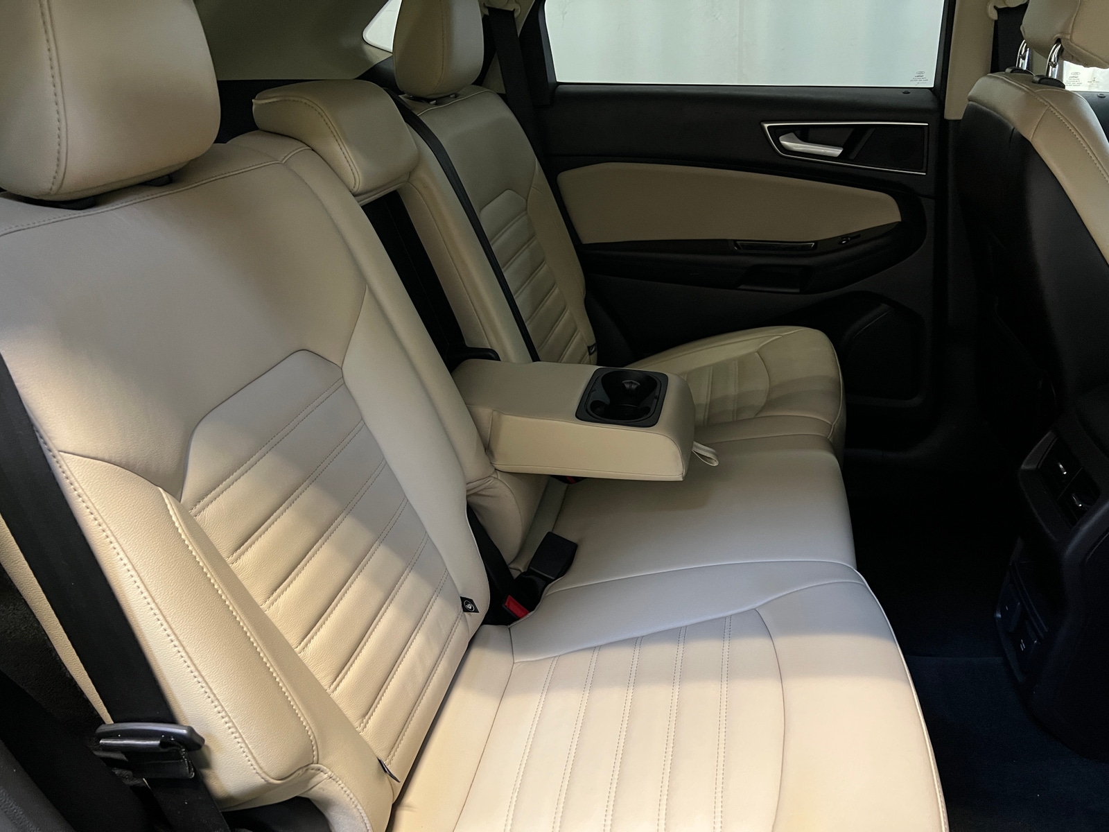 Thumbnail: 2015 Ford Edge - 5