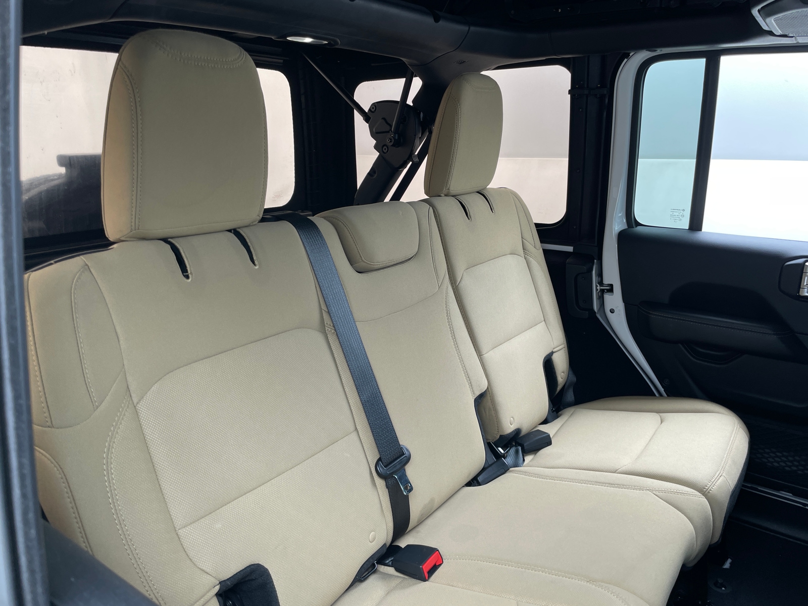 Thumbnail: 2018 Jeep Wrangler - 6