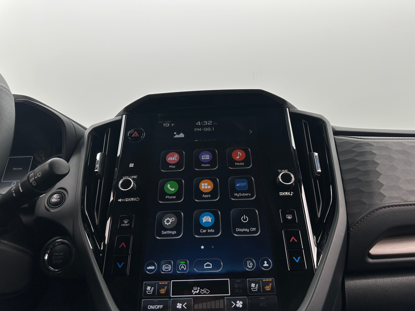 Thumbnail: 2025 Subaru Forester - 3