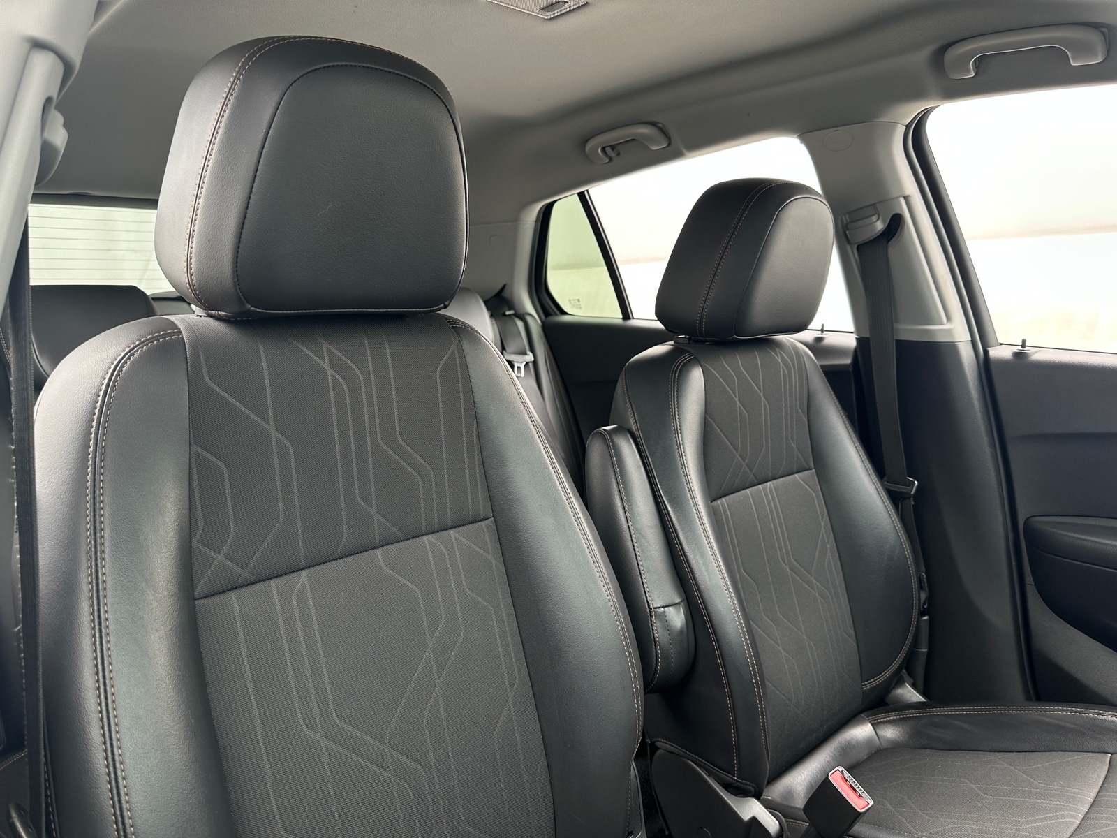 Thumbnail: 2019 Chevrolet Trax - 2