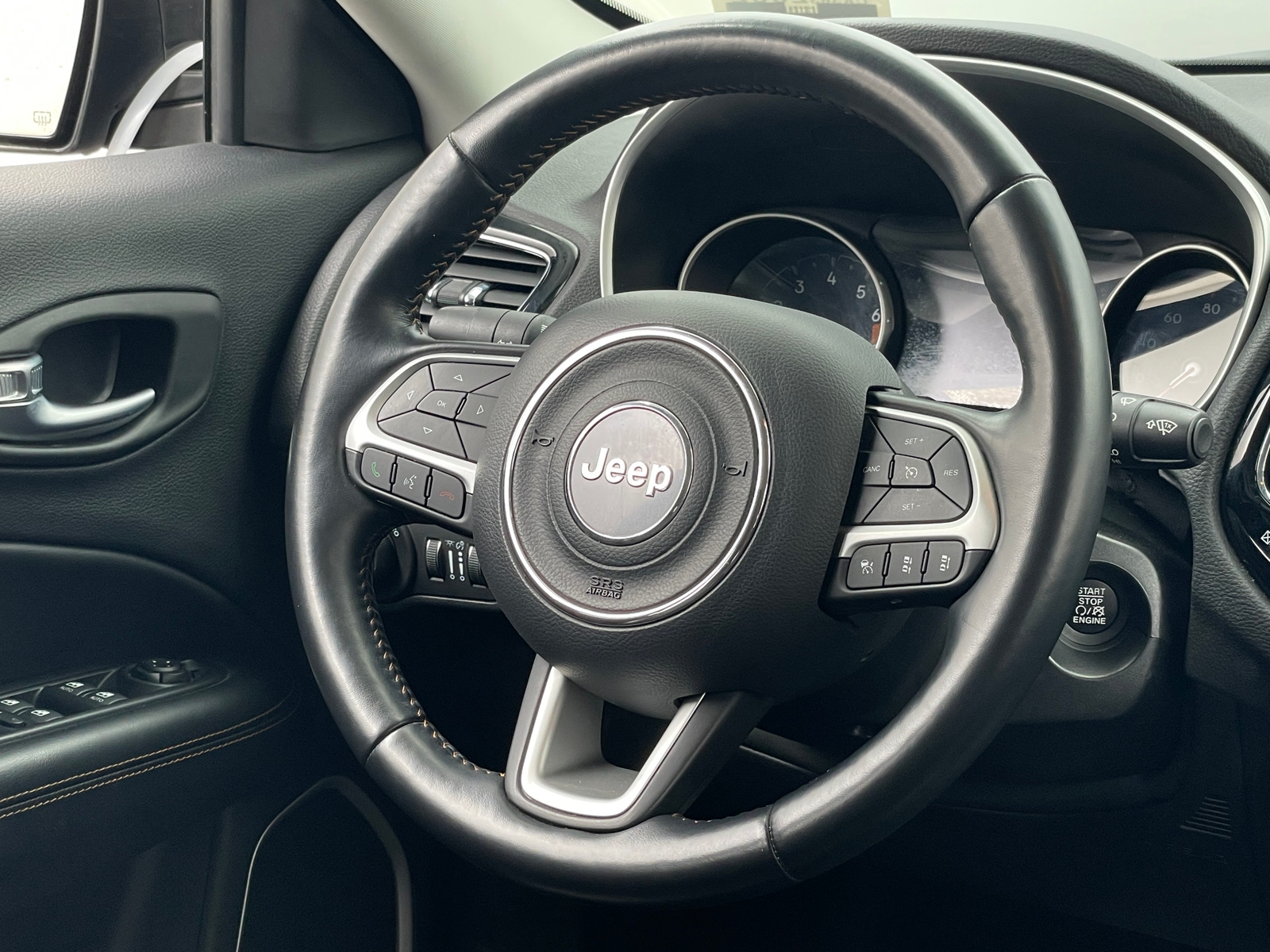 Thumbnail: 2021 Jeep Compass - 4