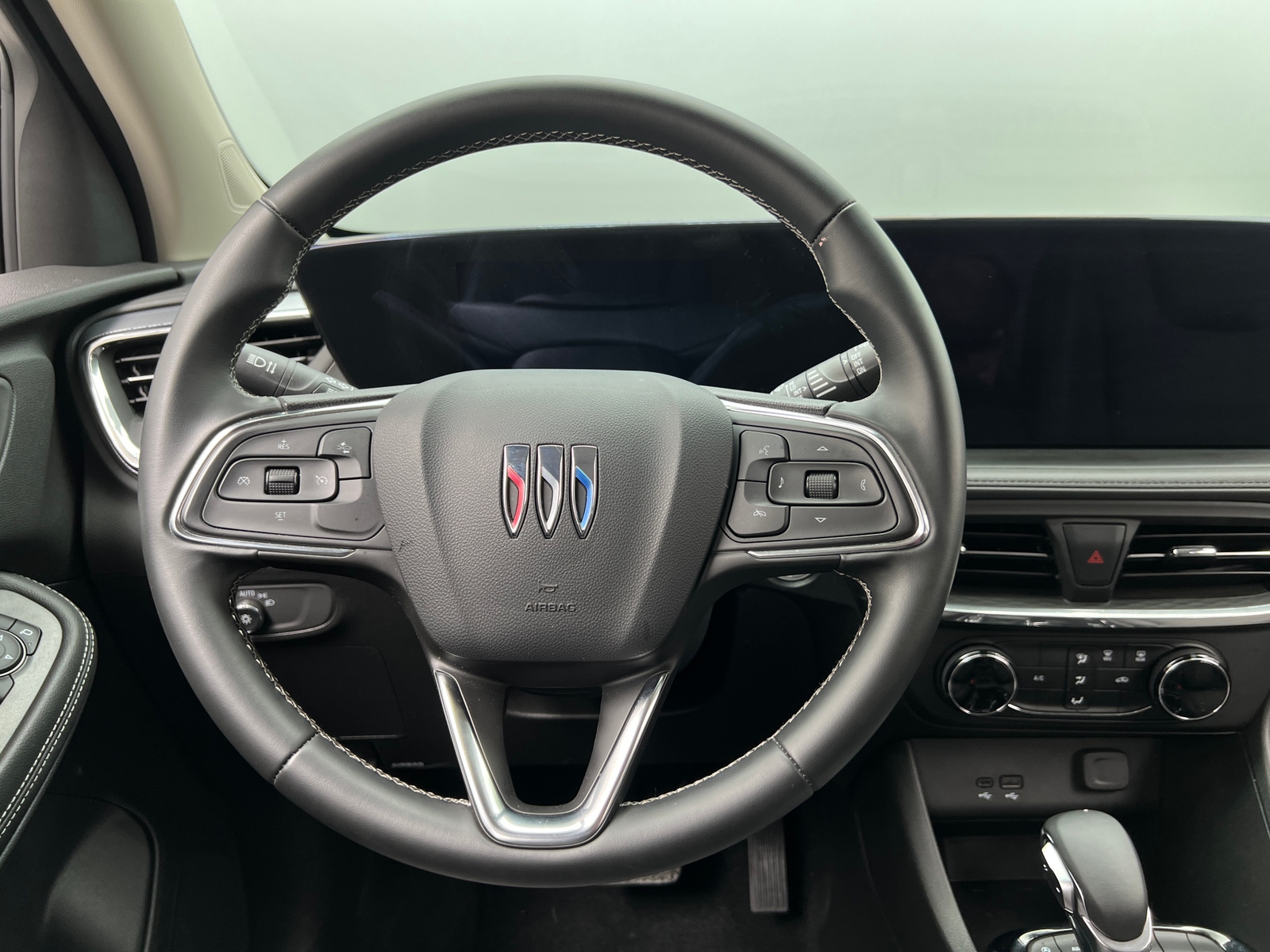 Thumbnail: 2025 Buick Encore GX - 5