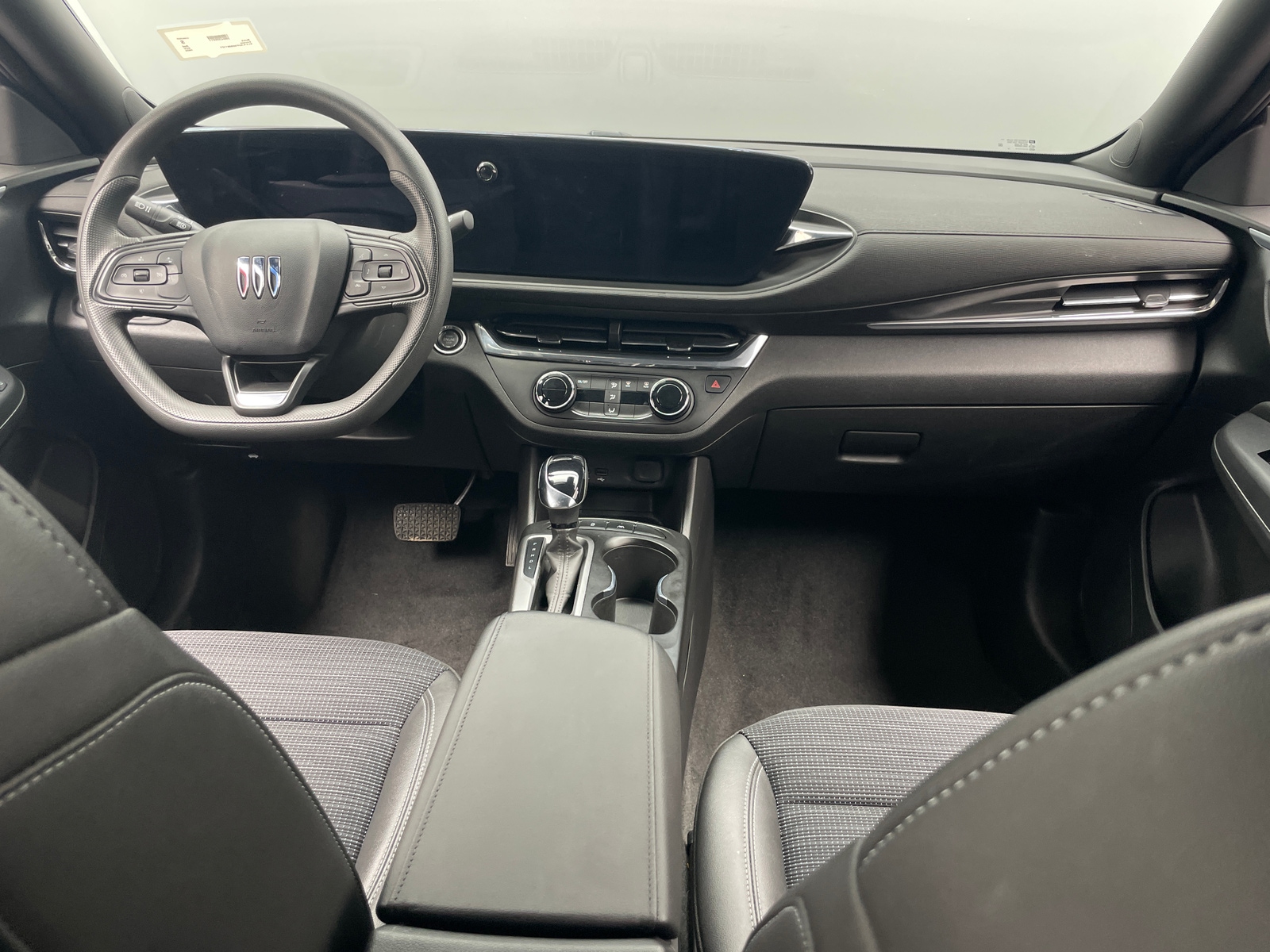 Thumbnail: 2025 Buick Envista - 3