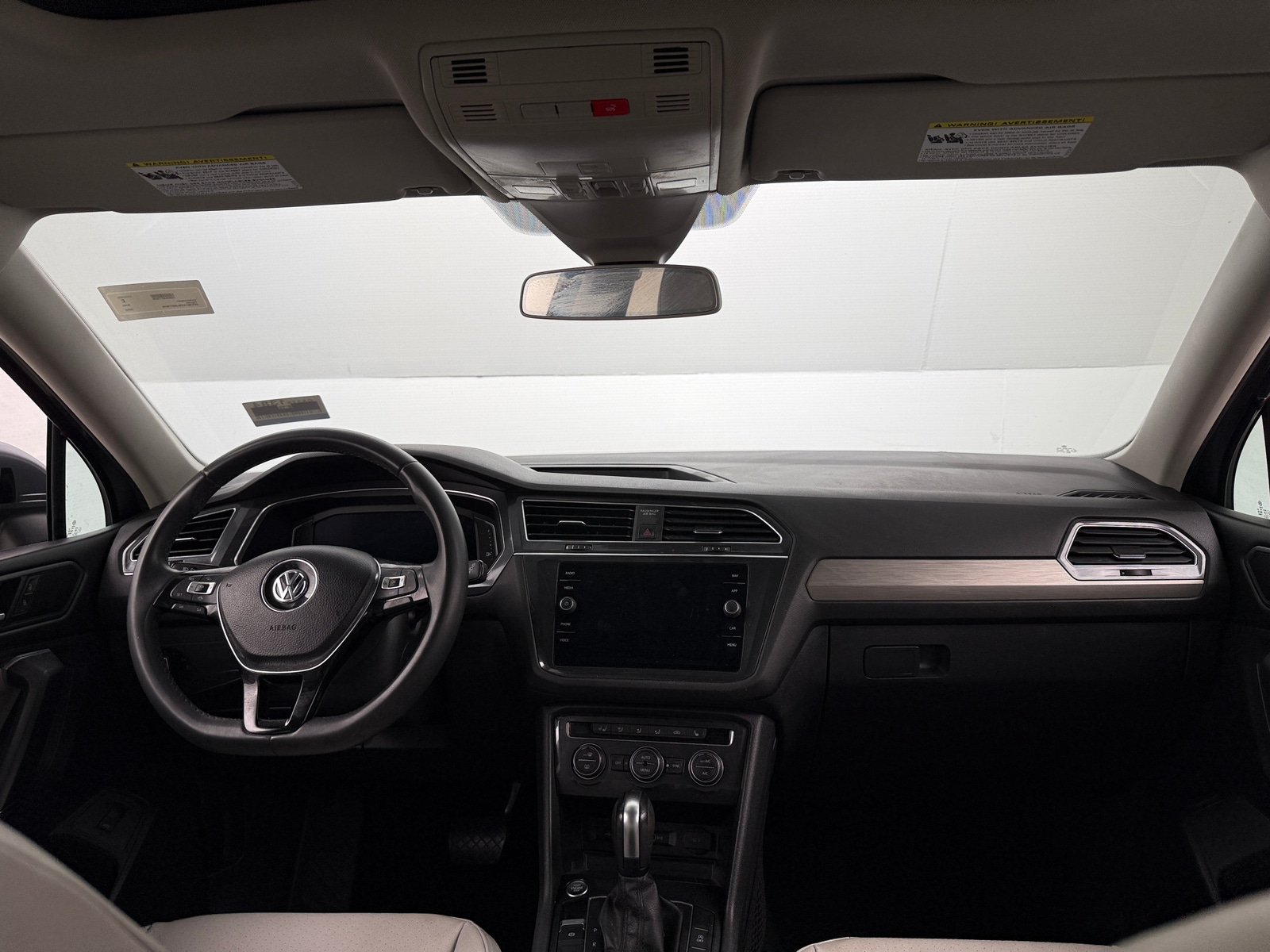 Thumbnail: 2020 Volkswagen Tiguan - 2