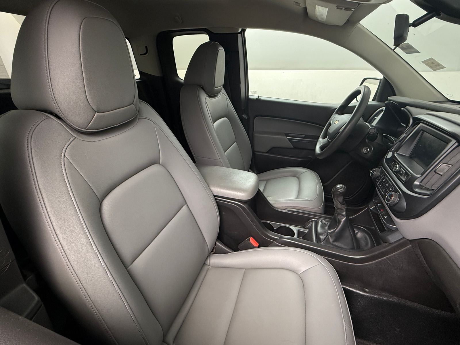 Thumbnail: 2018 Chevrolet Colorado - 2