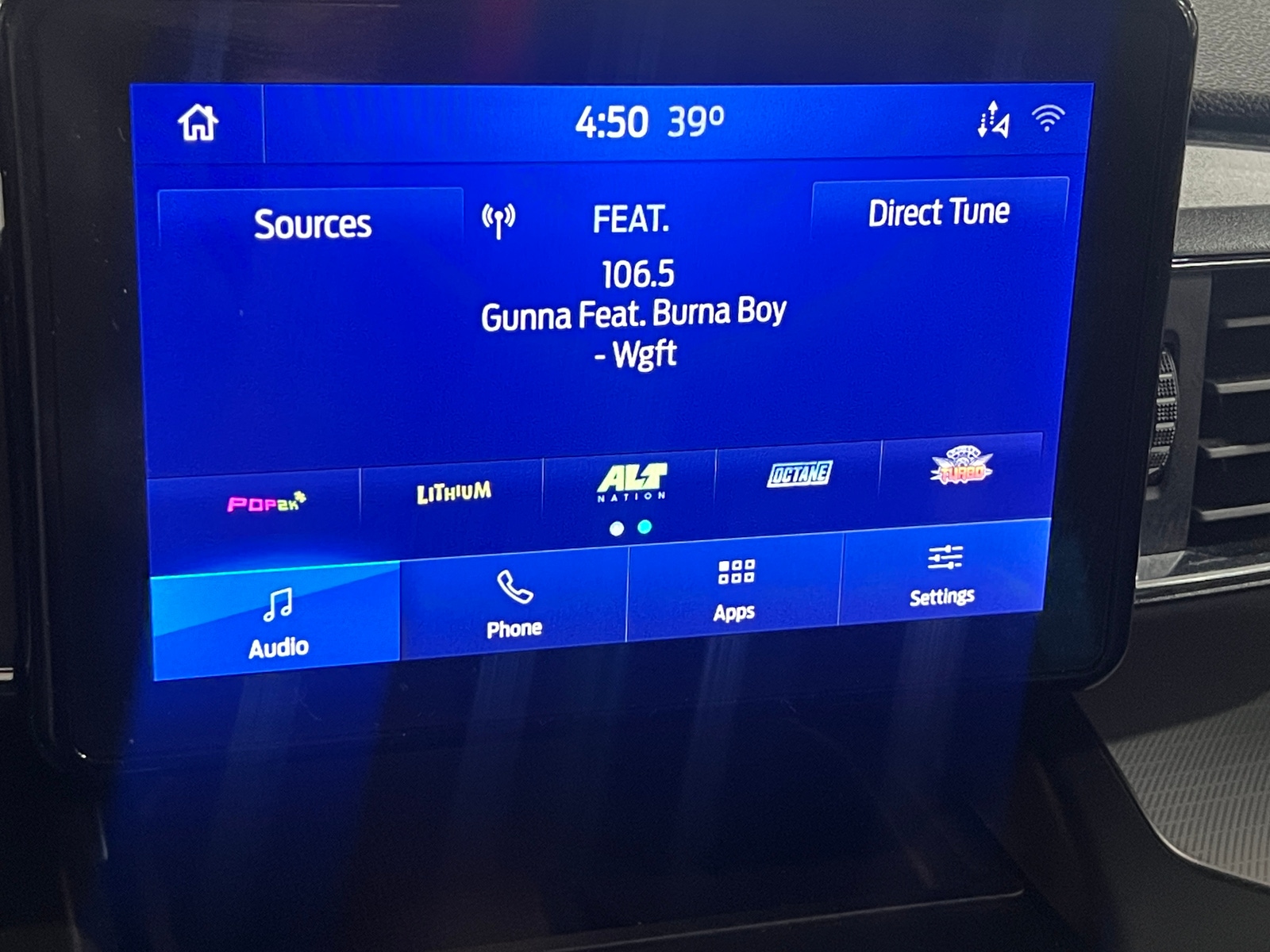 Thumbnail: 2020 Ford Explorer - 3