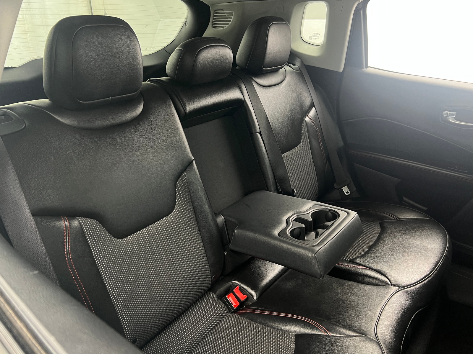 Thumbnail: 2020 Jeep Compass - 6