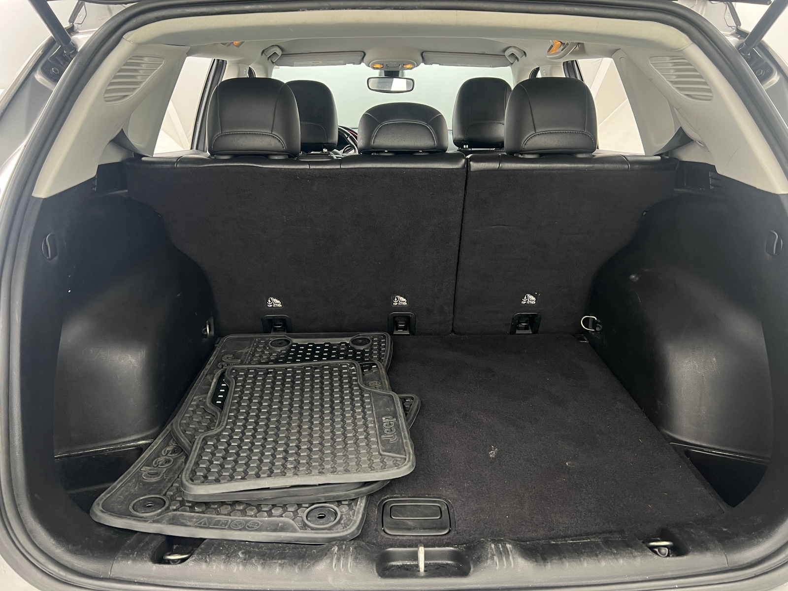 Thumbnail: 2020 Jeep Compass - 7