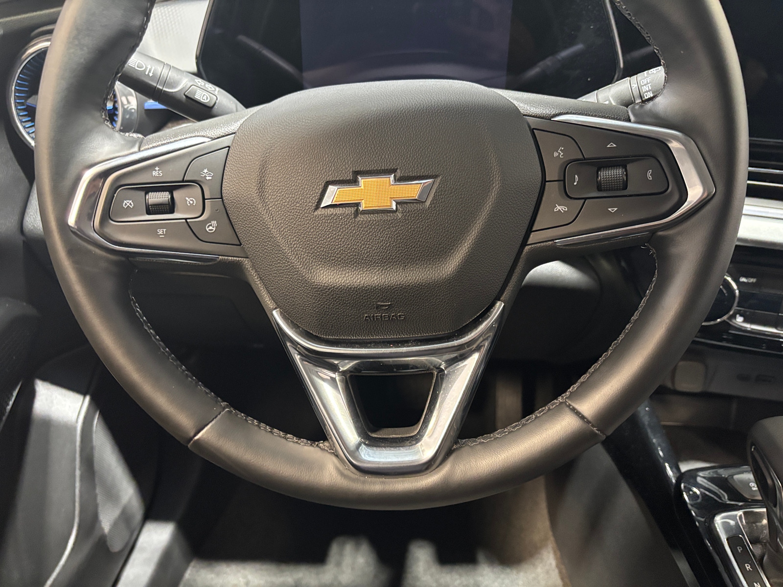 Thumbnail: 2025 Chevrolet Trax - 5