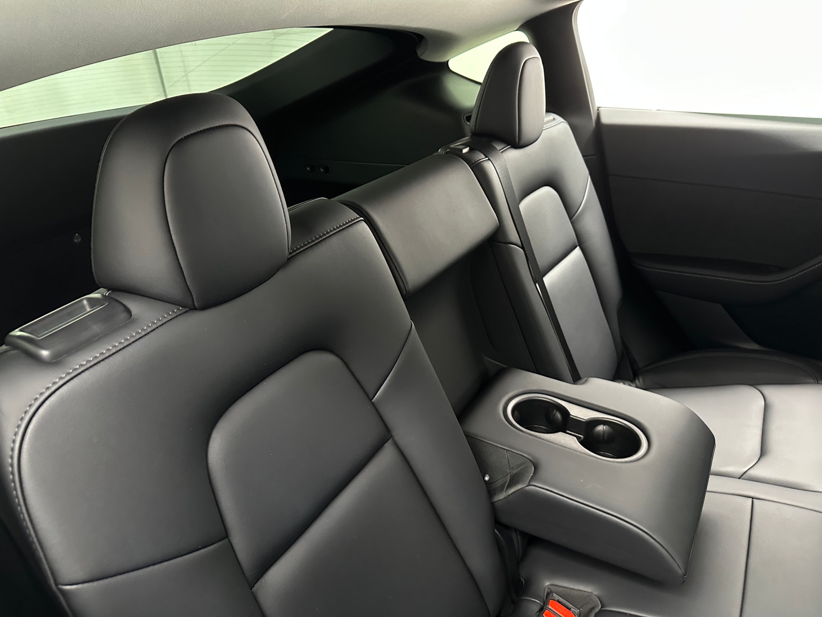 Thumbnail: 2022 Tesla Model Y - 5