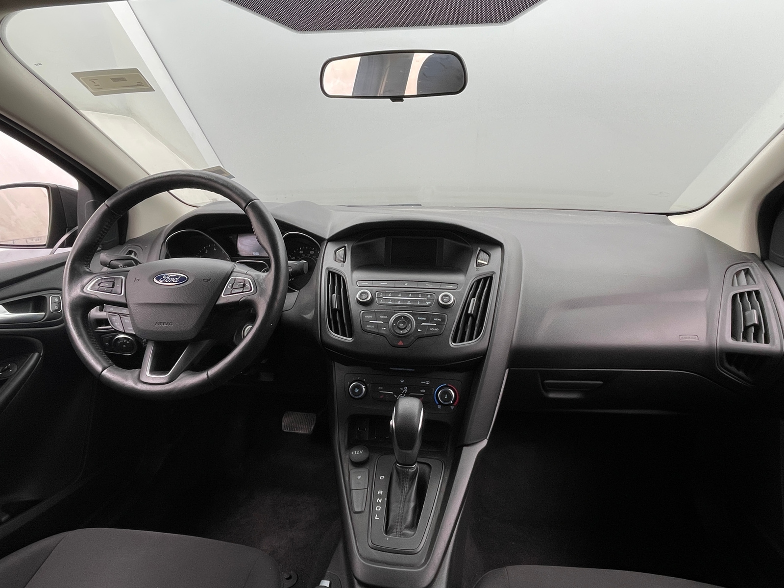 Thumbnail: 2018 Ford Focus - 3