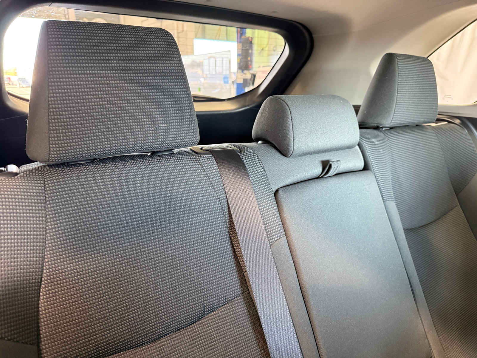 Thumbnail: 2025 Toyota RAV4 - 6