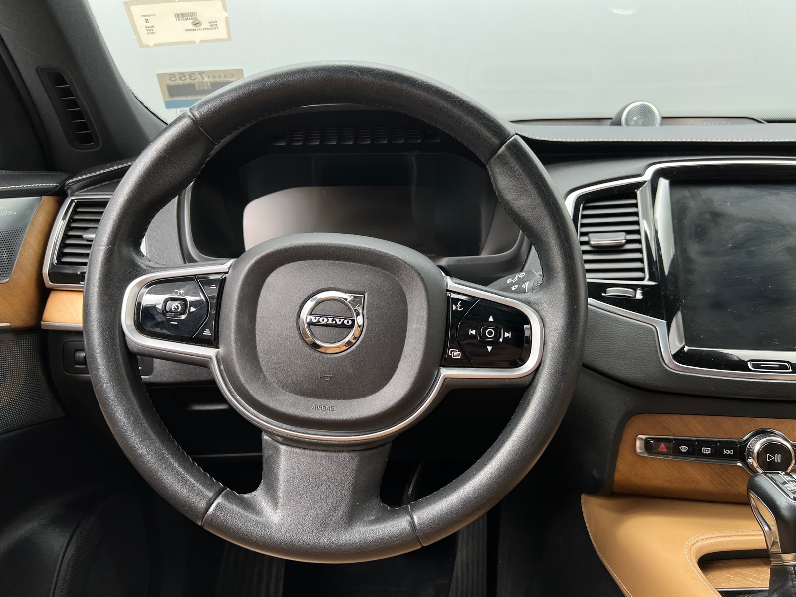 Thumbnail: 2019 Volvo XC90 - 4