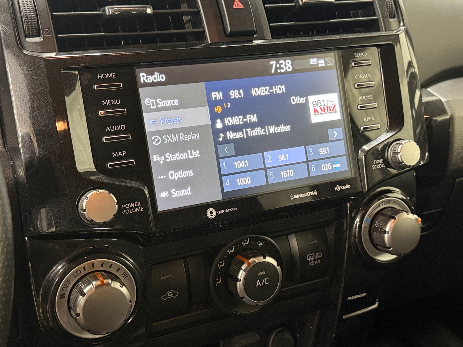 Thumbnail: 2022 Toyota 4Runner - 4