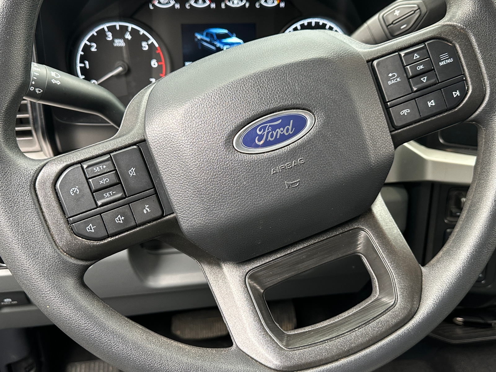 Thumbnail: 2025 Ford Econoline - 5