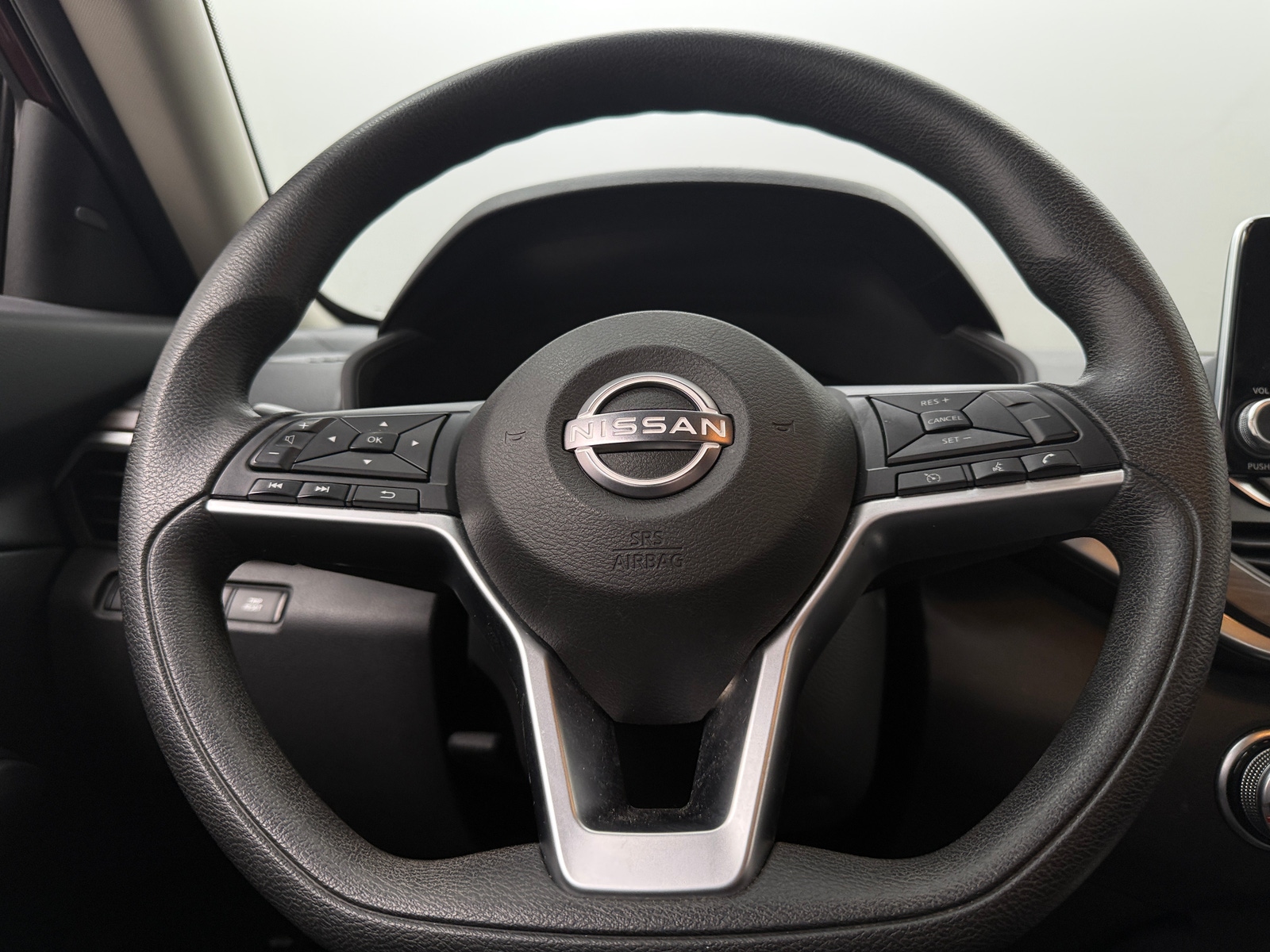 Thumbnail: 2024 Nissan Altima - 5