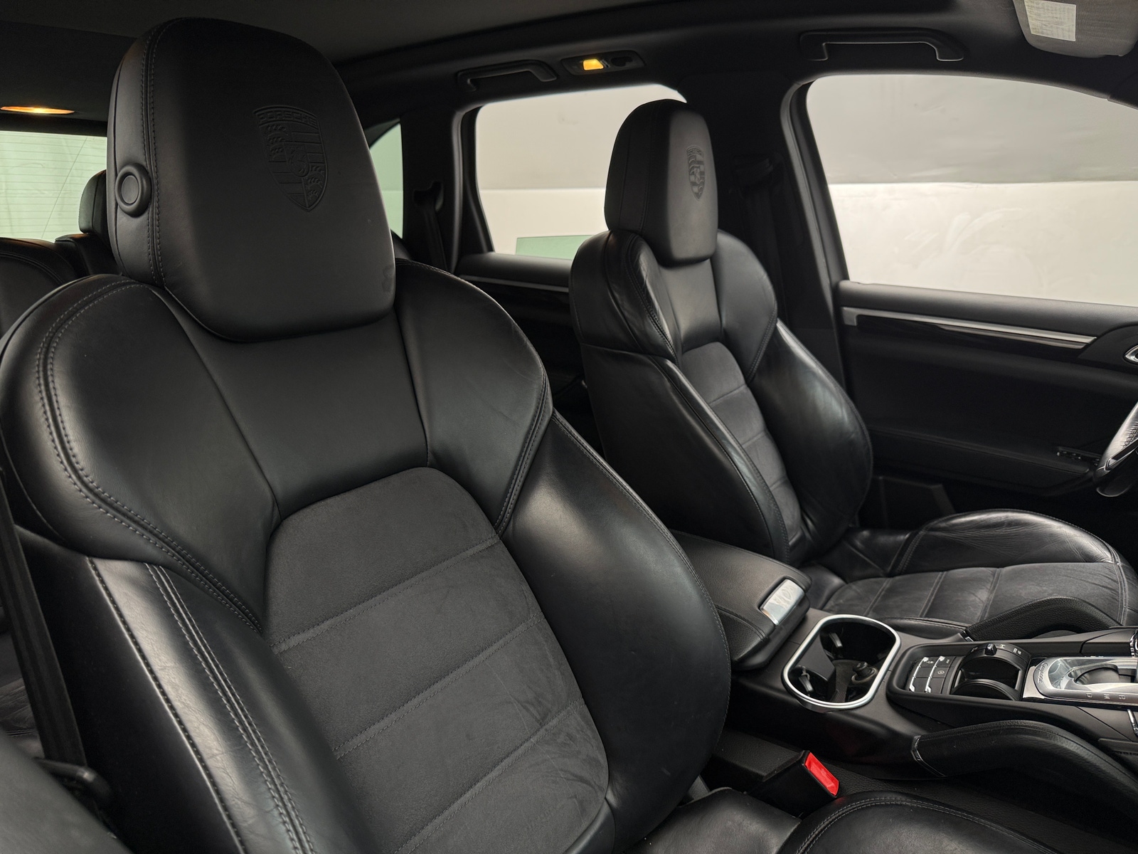 Thumbnail: 2018 Porsche Cayenne - 2