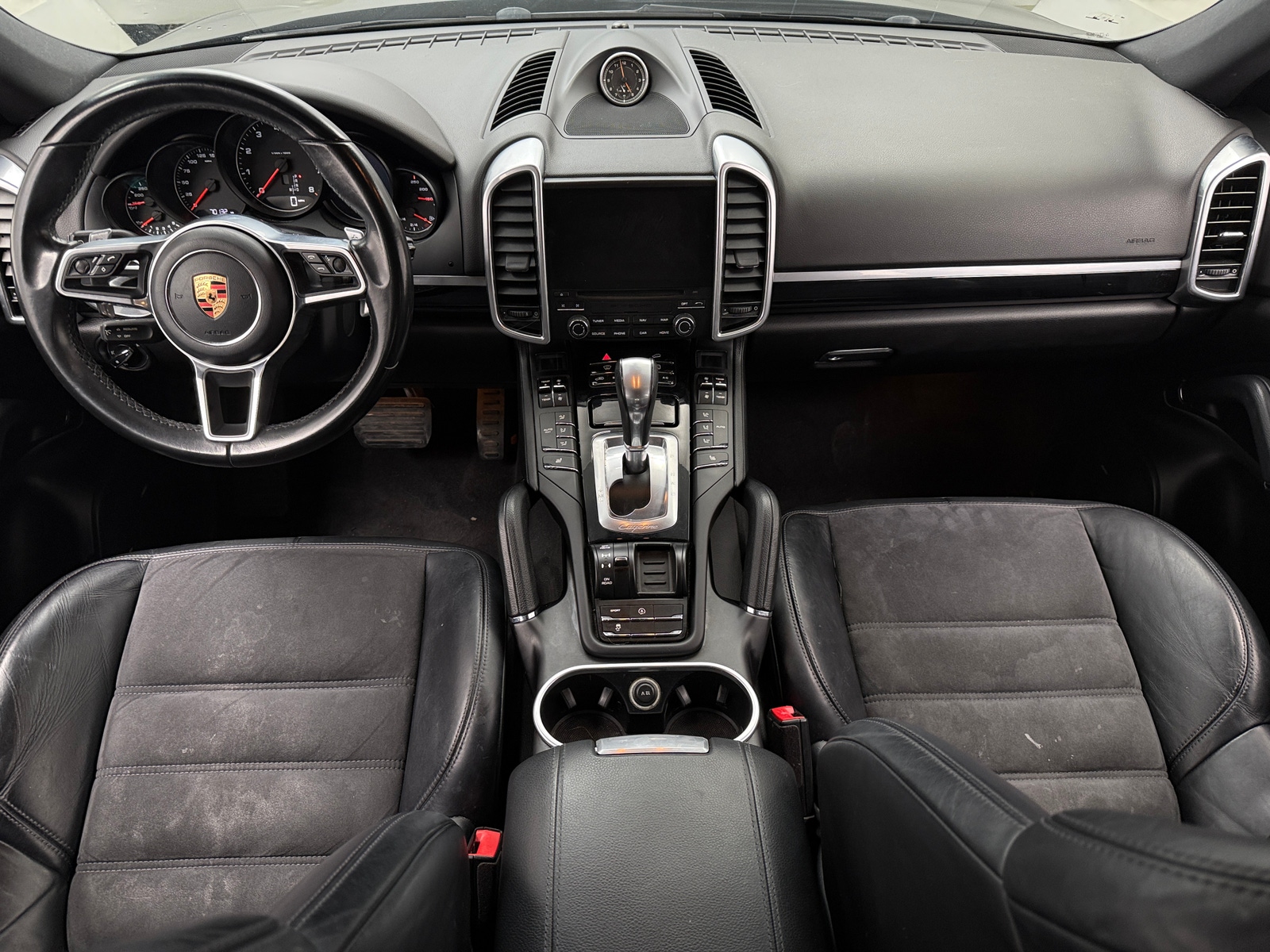 Thumbnail: 2018 Porsche Cayenne - 3