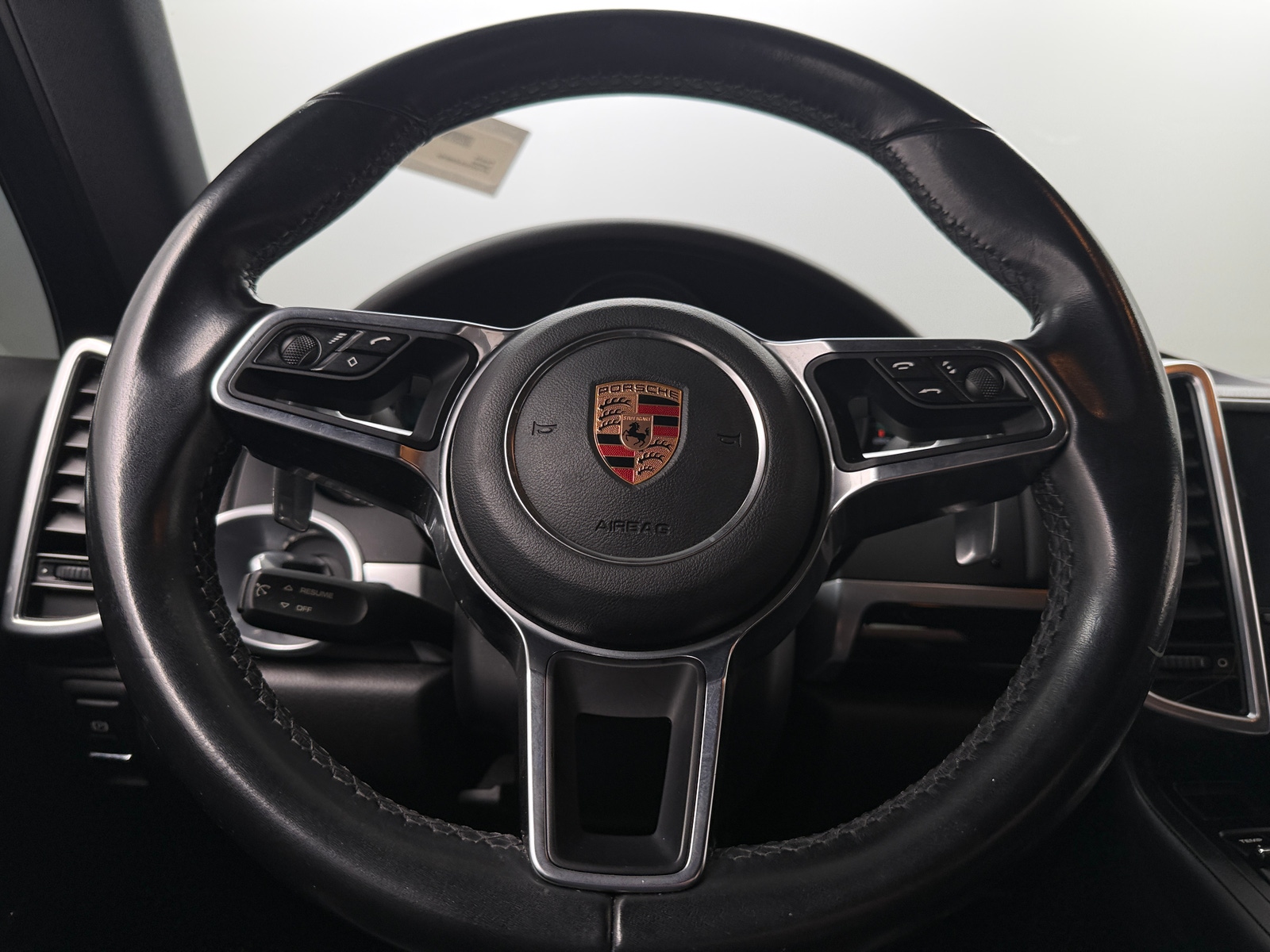 Thumbnail: 2018 Porsche Cayenne - 5