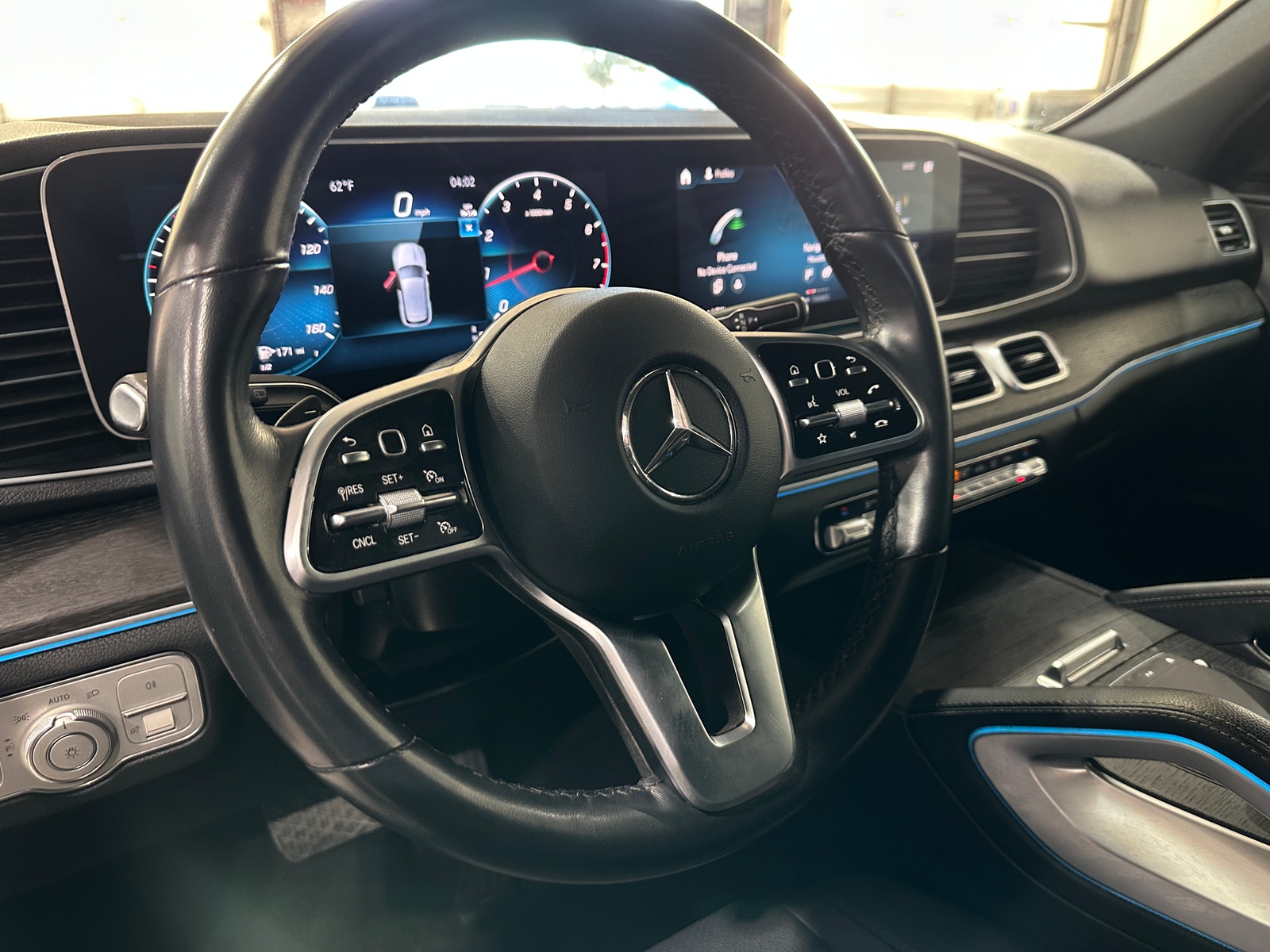 Thumbnail: 2023 Mercedes-Benz GLE - 4