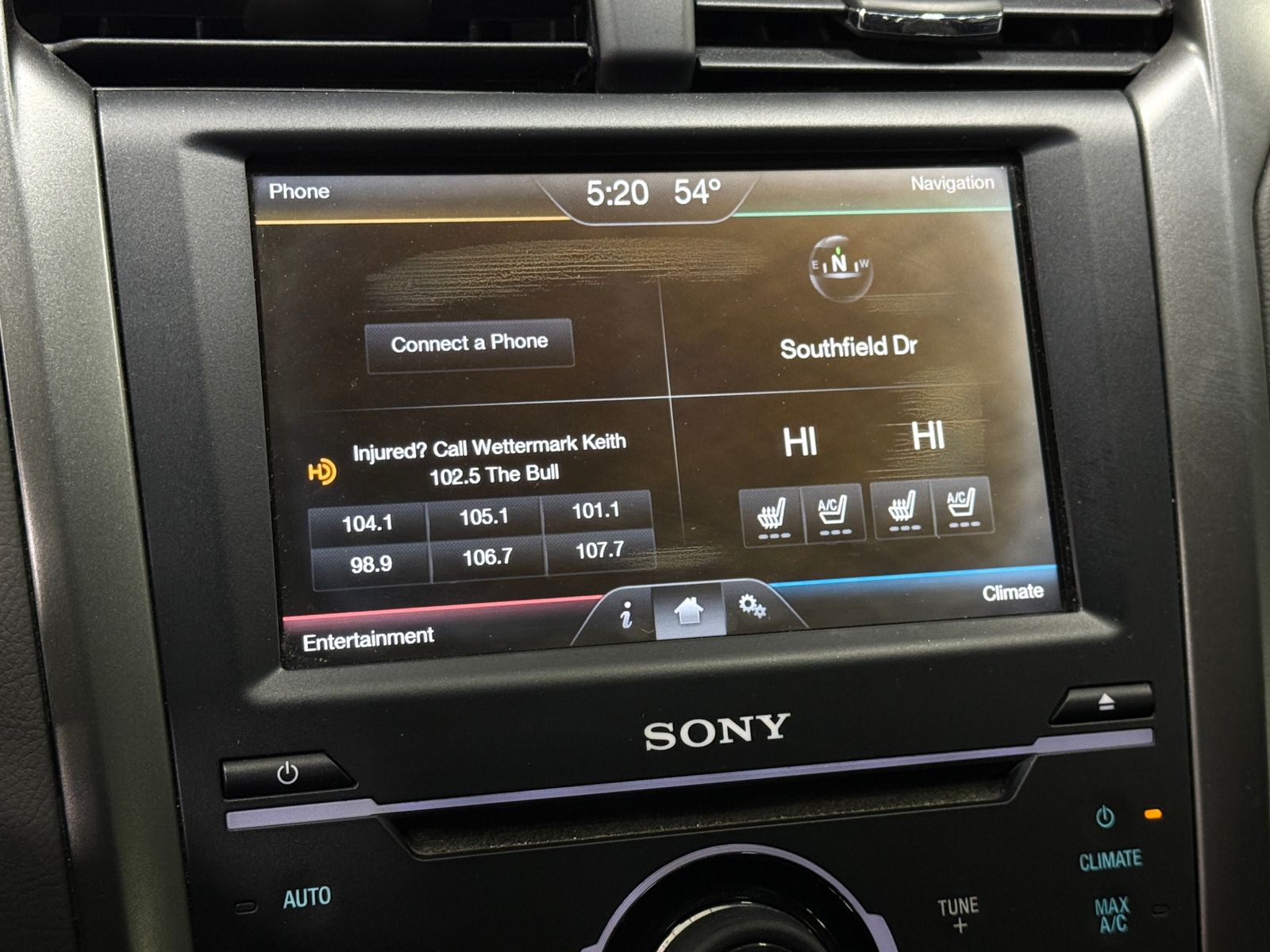 Thumbnail: 2014 Ford Fusion - 3