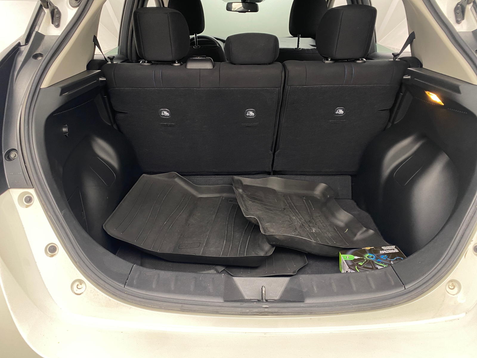 Thumbnail: 2023 Nissan Leaf - 7