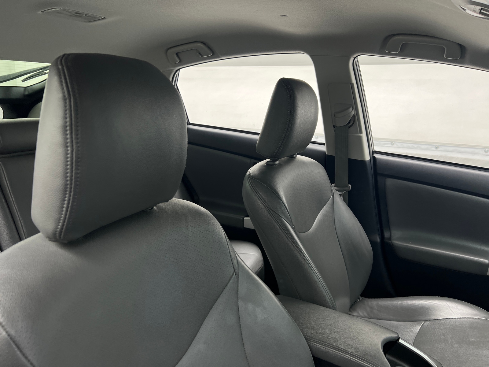 Thumbnail: 2014 Toyota Prius - 2