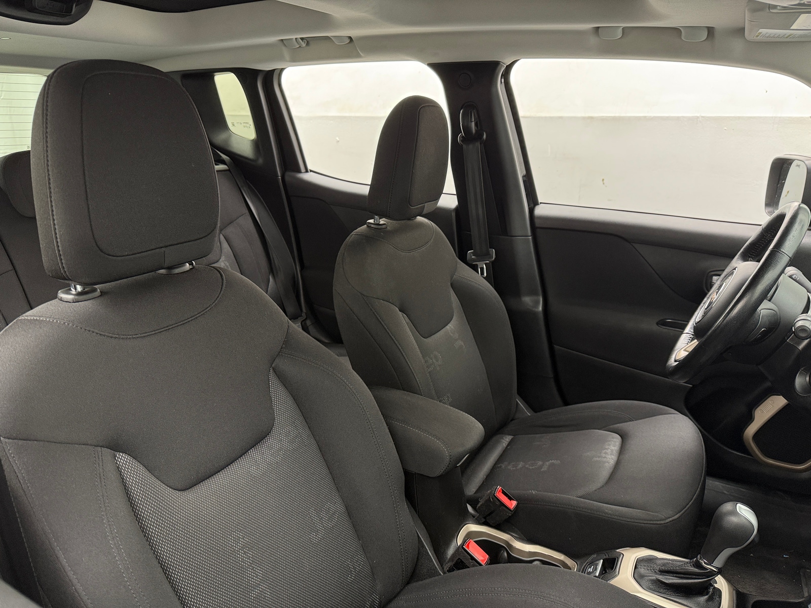 Thumbnail: 2017 Jeep Renegade - 2