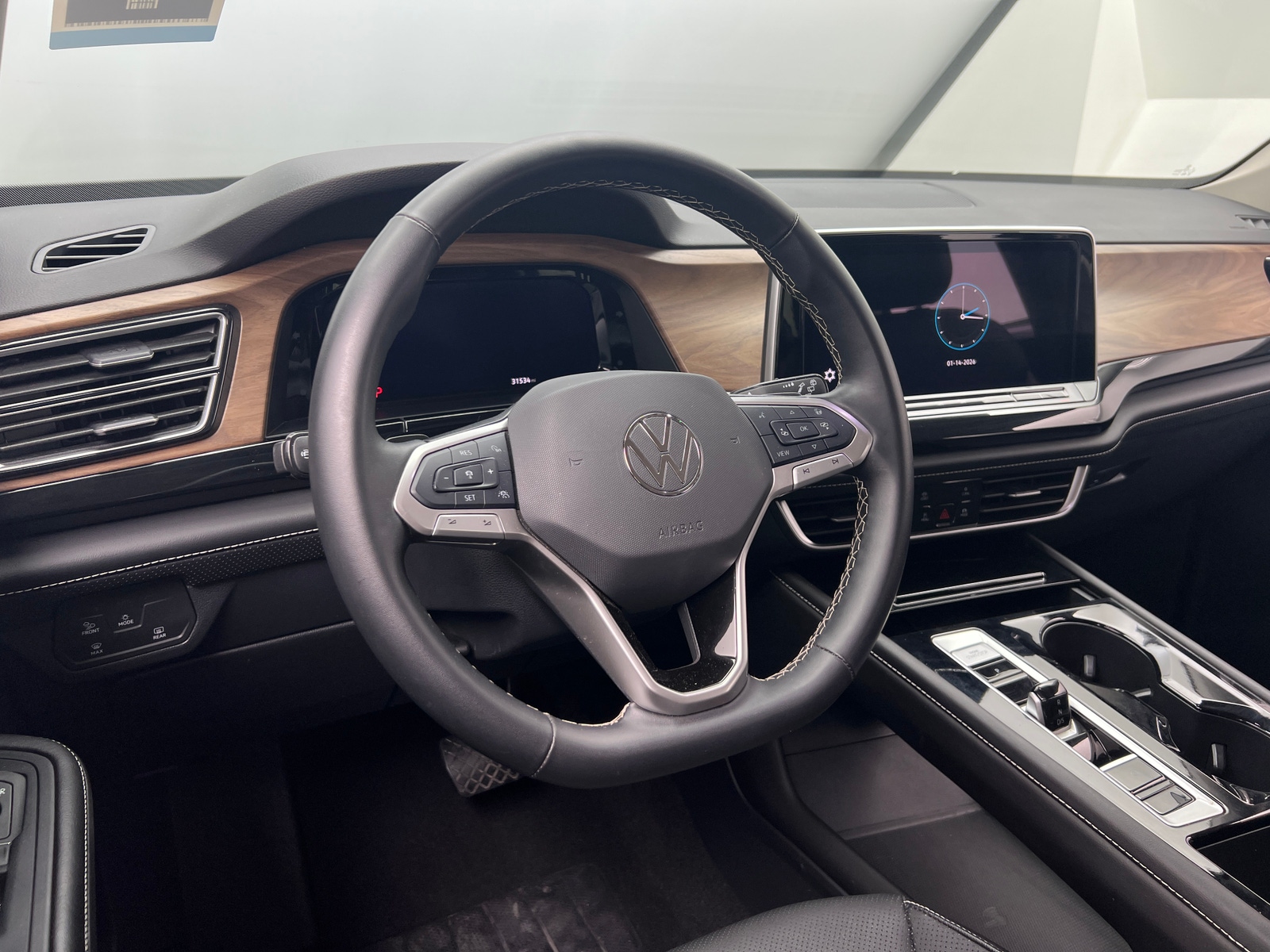 Thumbnail: 2025 Volkswagen Atlas - 4