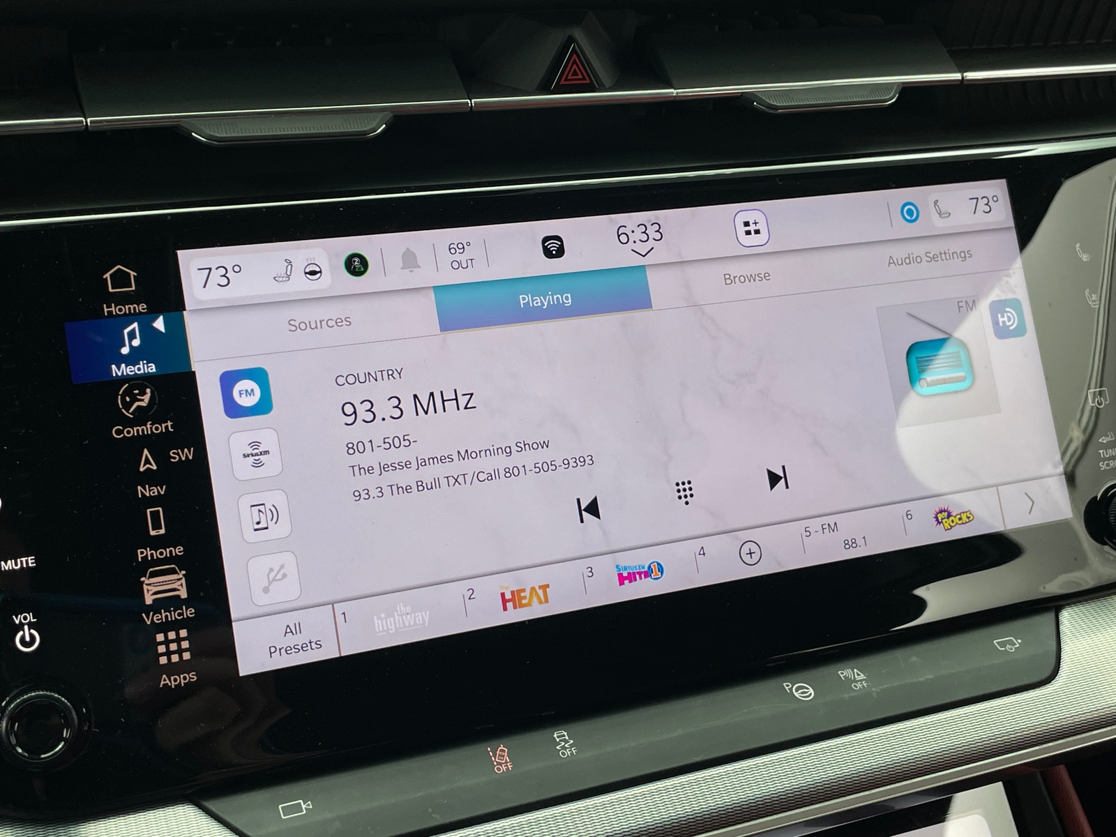 Thumbnail: 2024 Jeep Wagoneer S - 3