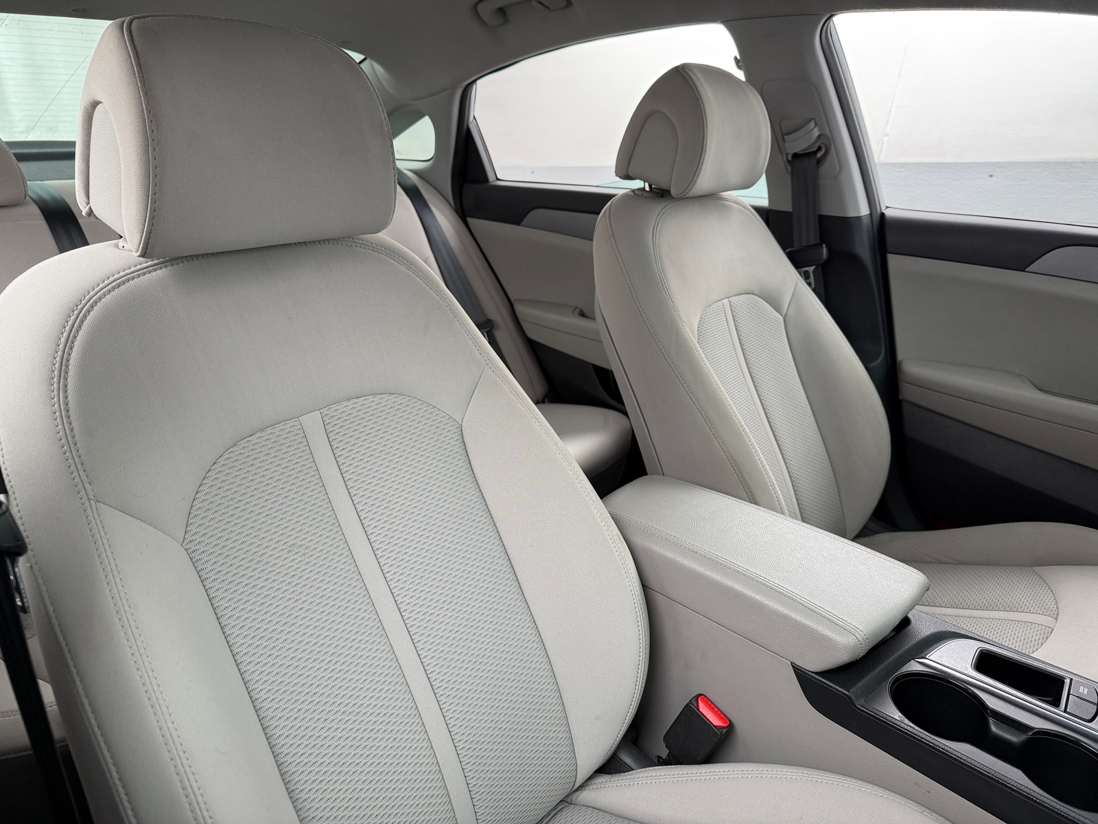 Thumbnail: 2017 Hyundai Sonata - 2