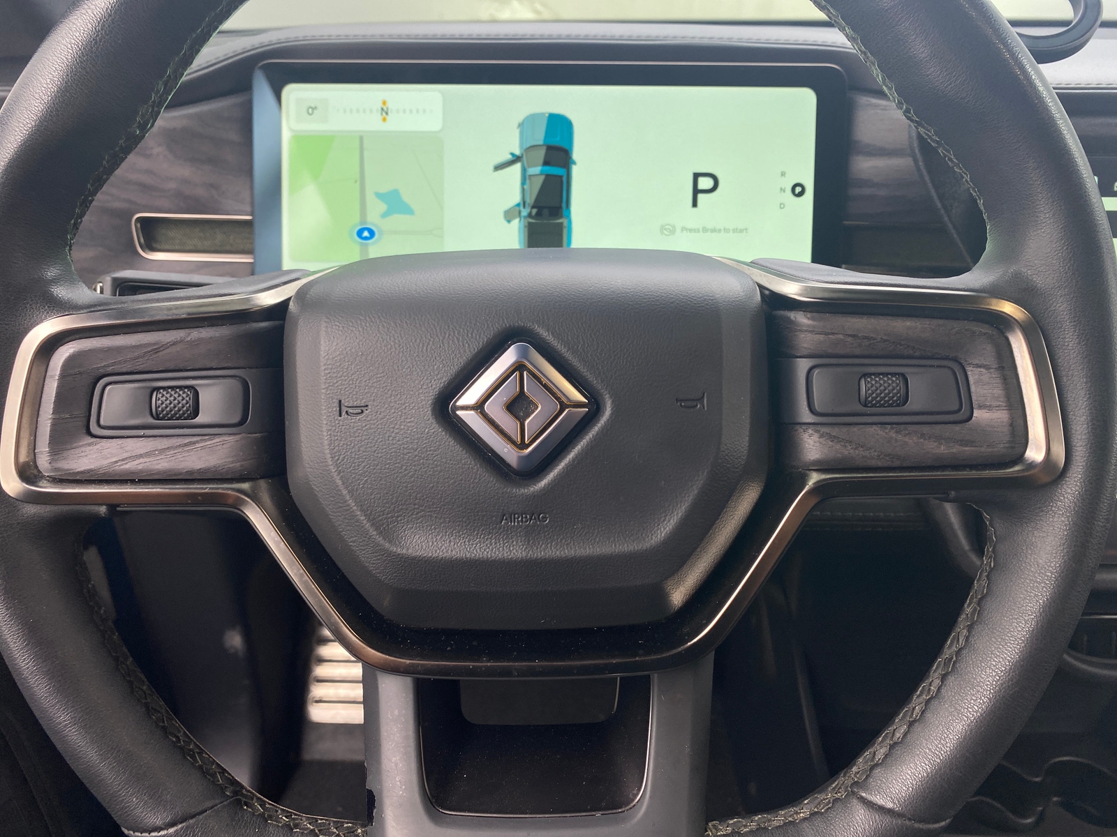 Thumbnail: 2022 Rivian R1T - 4