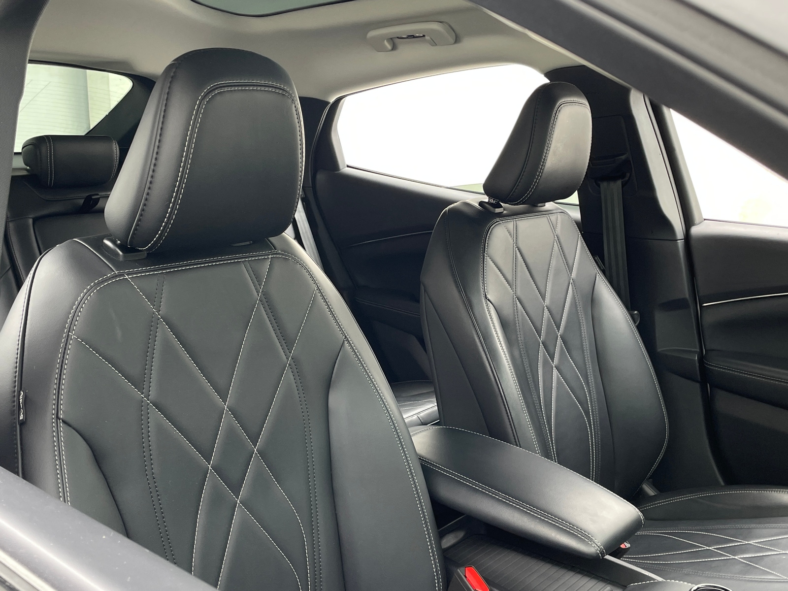 Thumbnail: 2022 Ford Mustang Mach-E - 2