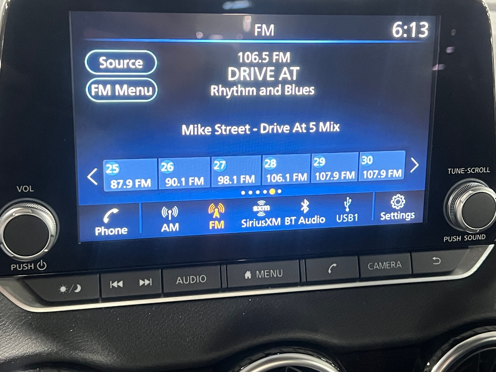 Thumbnail: 2025 Nissan Sentra - 4