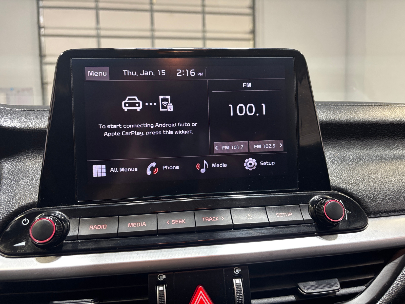 Thumbnail: 2023 Kia Forte - 4