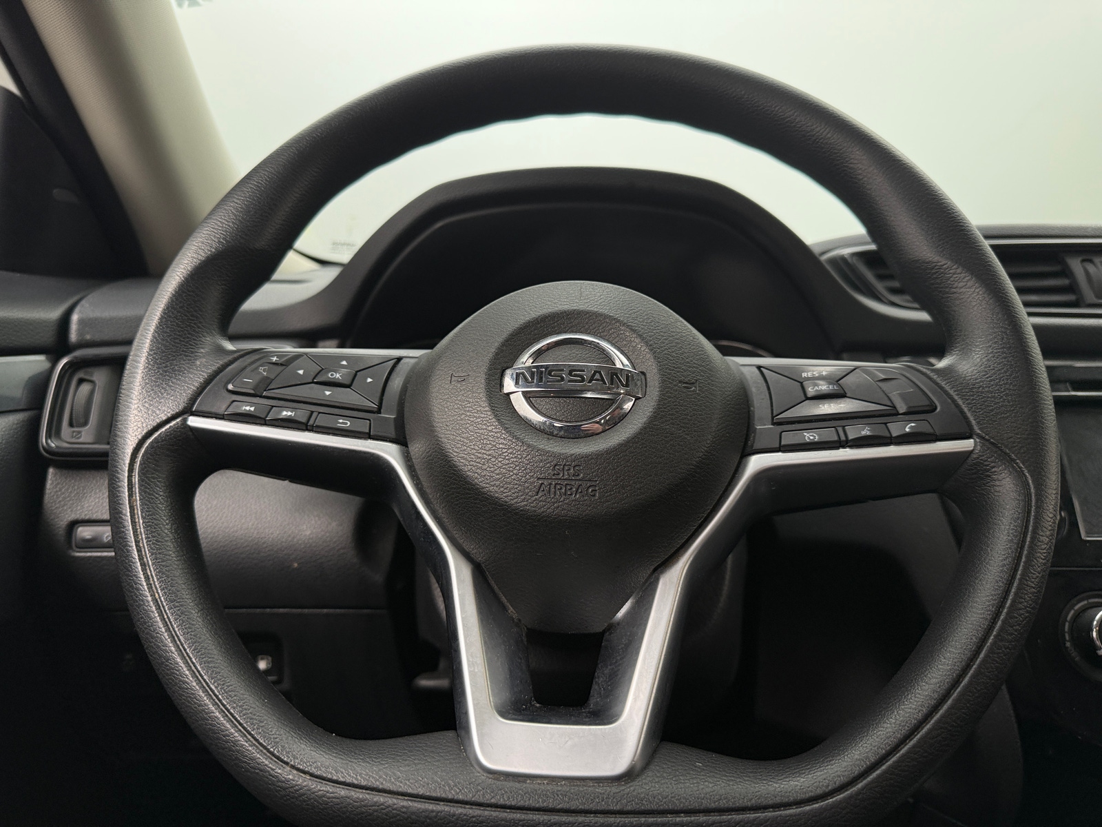 Thumbnail: 2020 Nissan Rogue - 5