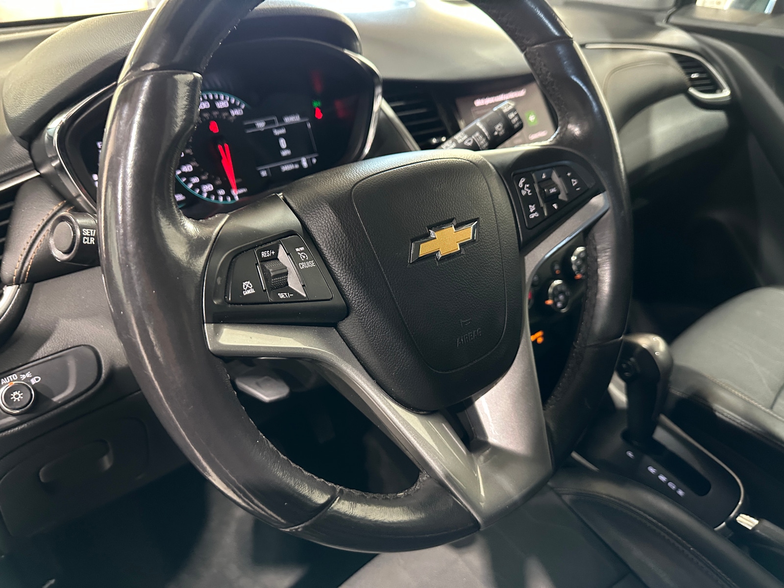 Thumbnail: 2022 Chevrolet Trax - 5